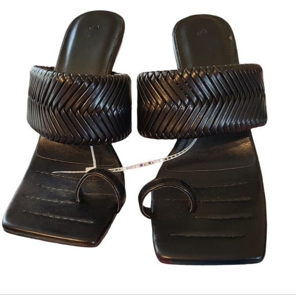 NWOT Women's braided heeled ,6.5 mule,squared open toe slide on - Picture 4 of 13